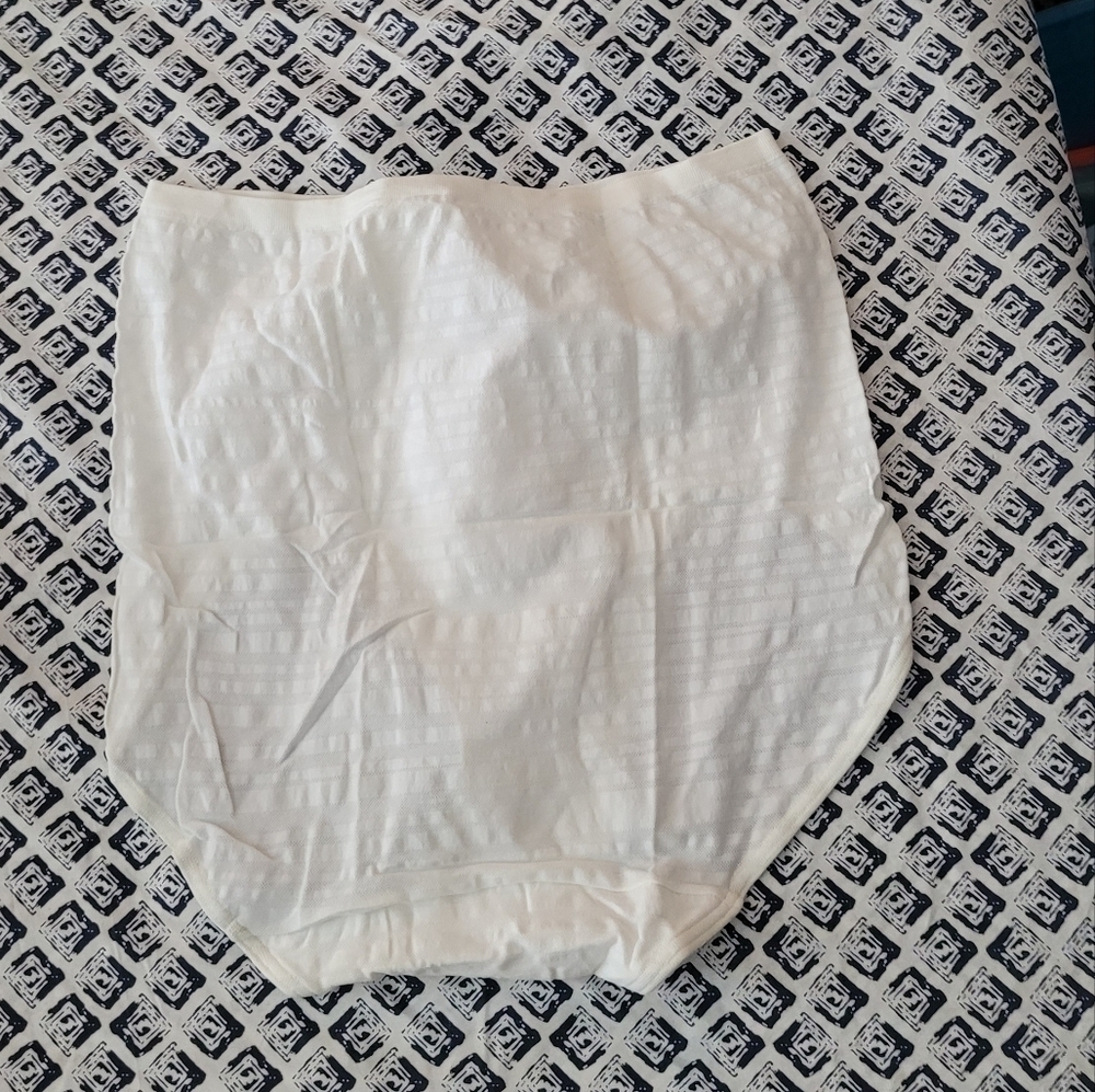 Barely there sample NWOT size 8 - Picture 2 of 2